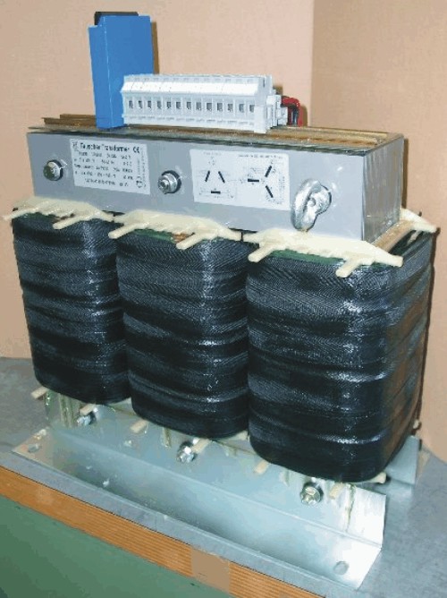 three-phase transformer with temperature sensor